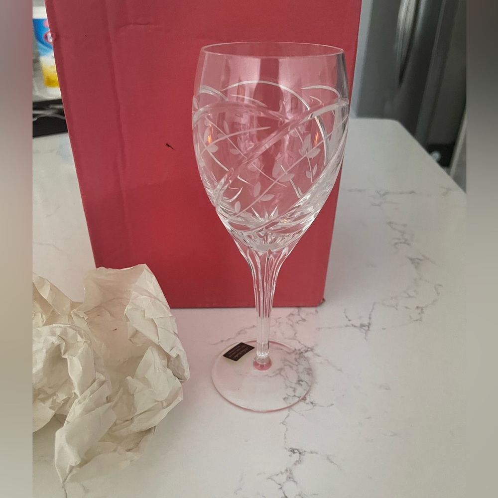 Noritake Set of 4 Crystal Aston Wine/Water Lead Goblets